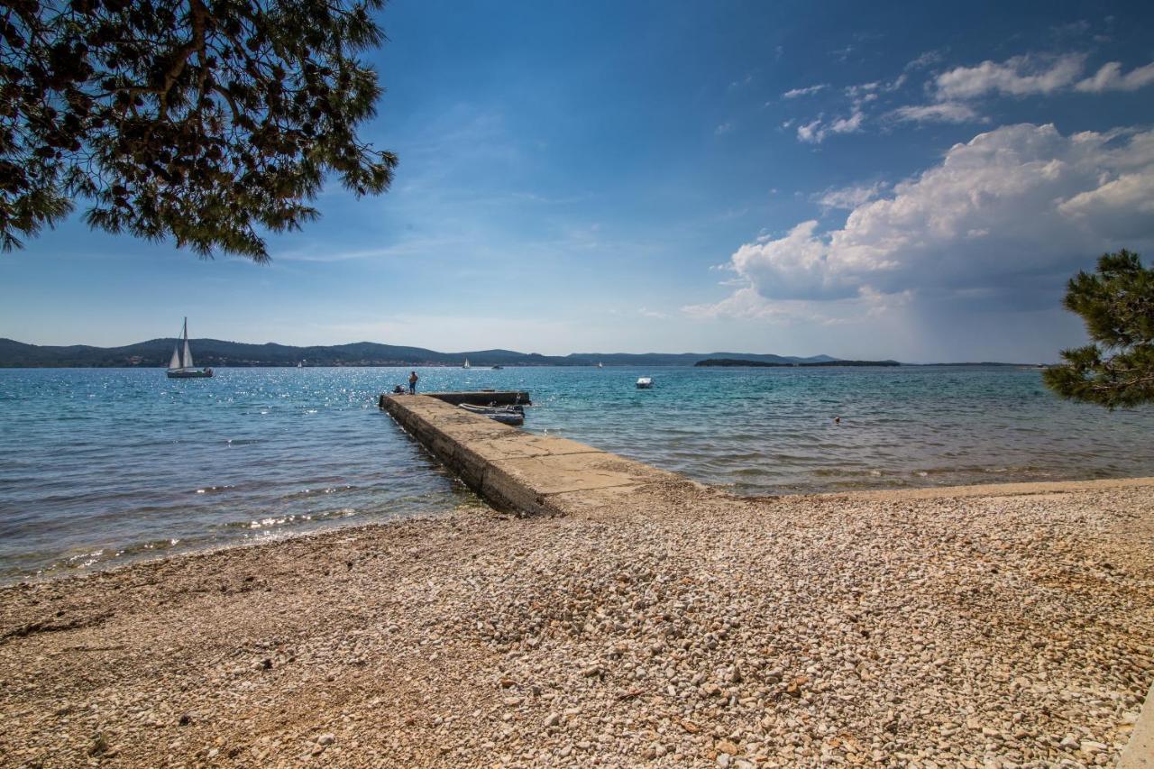 Grande Glamping With Pool Hotel Biograd Na Moru Exterior foto