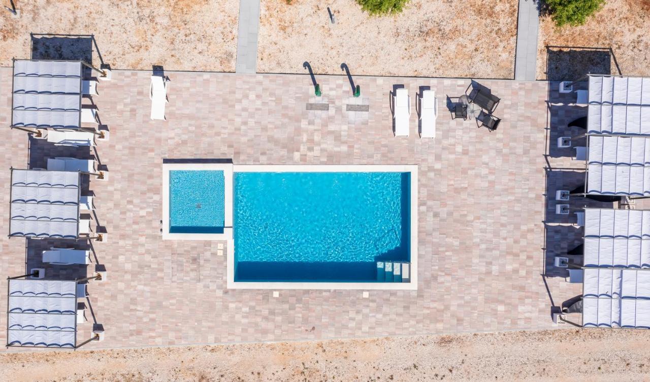 Grande Glamping With Pool Hotel Biograd Na Moru Exterior foto