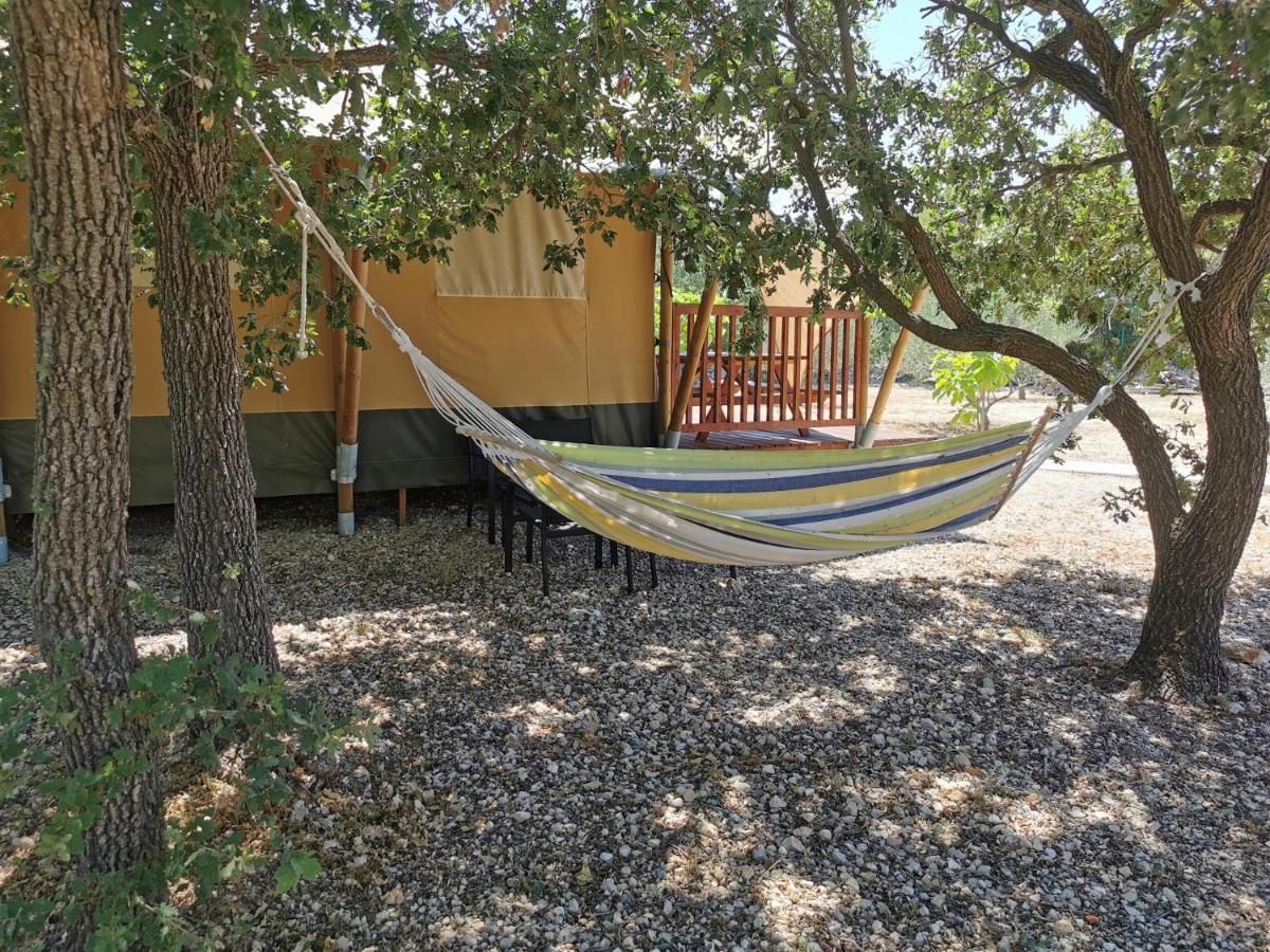 Grande Glamping With Pool Hotel Biograd Na Moru Exterior foto