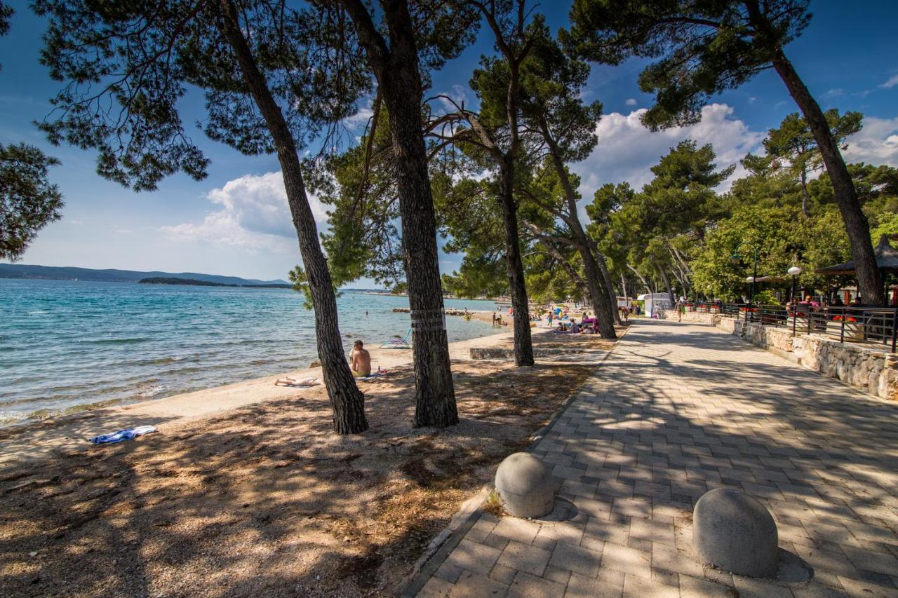 Grande Glamping With Pool Hotel Biograd Na Moru Exterior foto