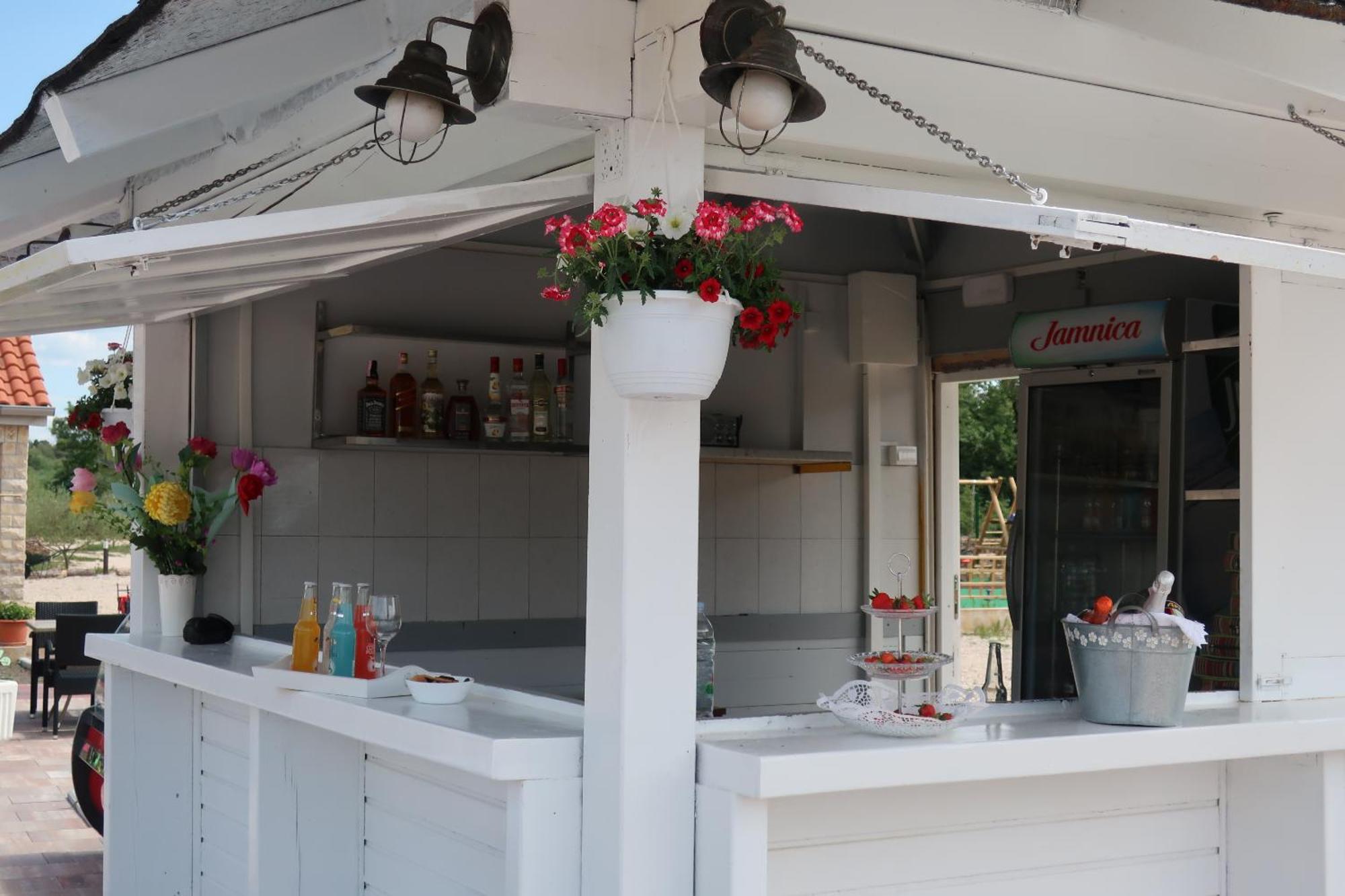 Grande Glamping With Pool Hotel Biograd Na Moru Exterior foto
